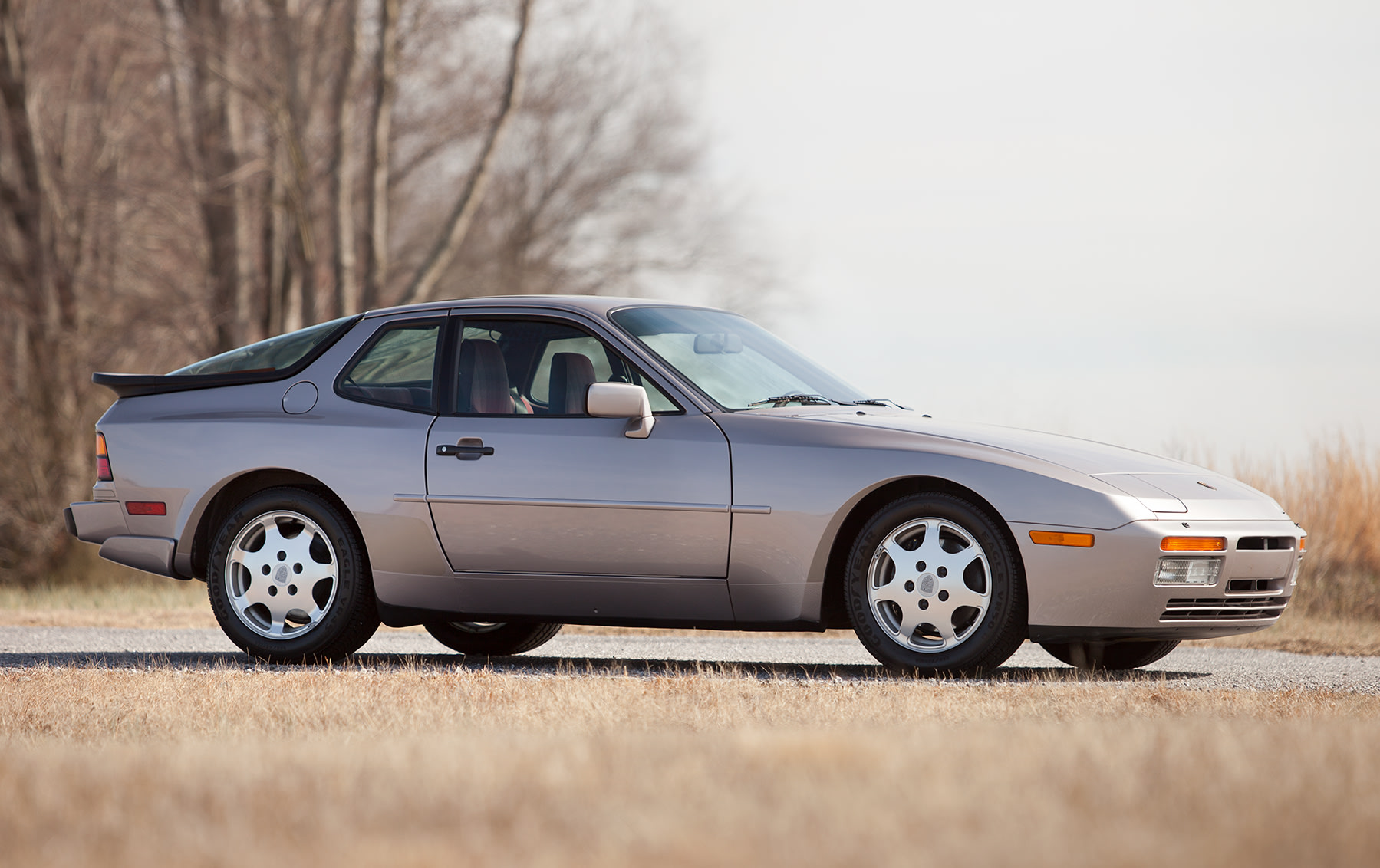 ハナコ 1989 Porsche 944 for Sale | Built for Backroads